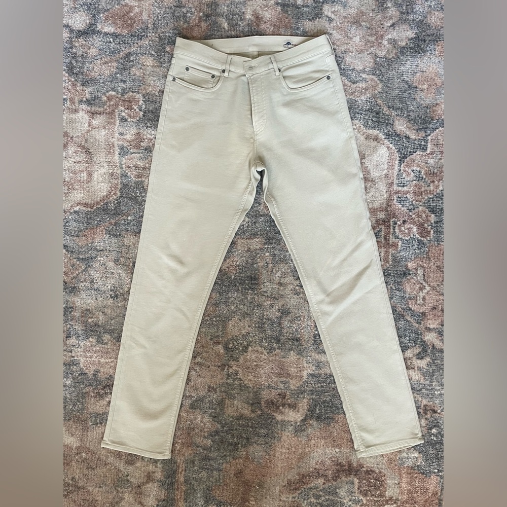 Faherty Men's Cream Slim Jeans